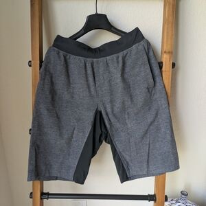 lululemon athletica Men's Black and Gray Athletic Shorts